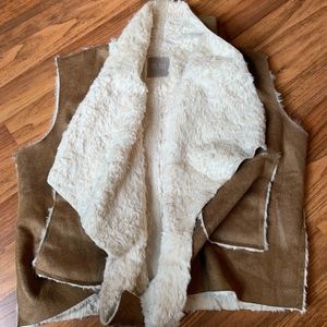 FURRY THIN VEST